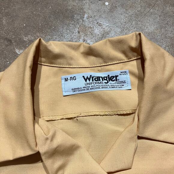 Vintage 80s Wrangler Yellow Nurse Work Button Up Shirt - Picture 3 of 3